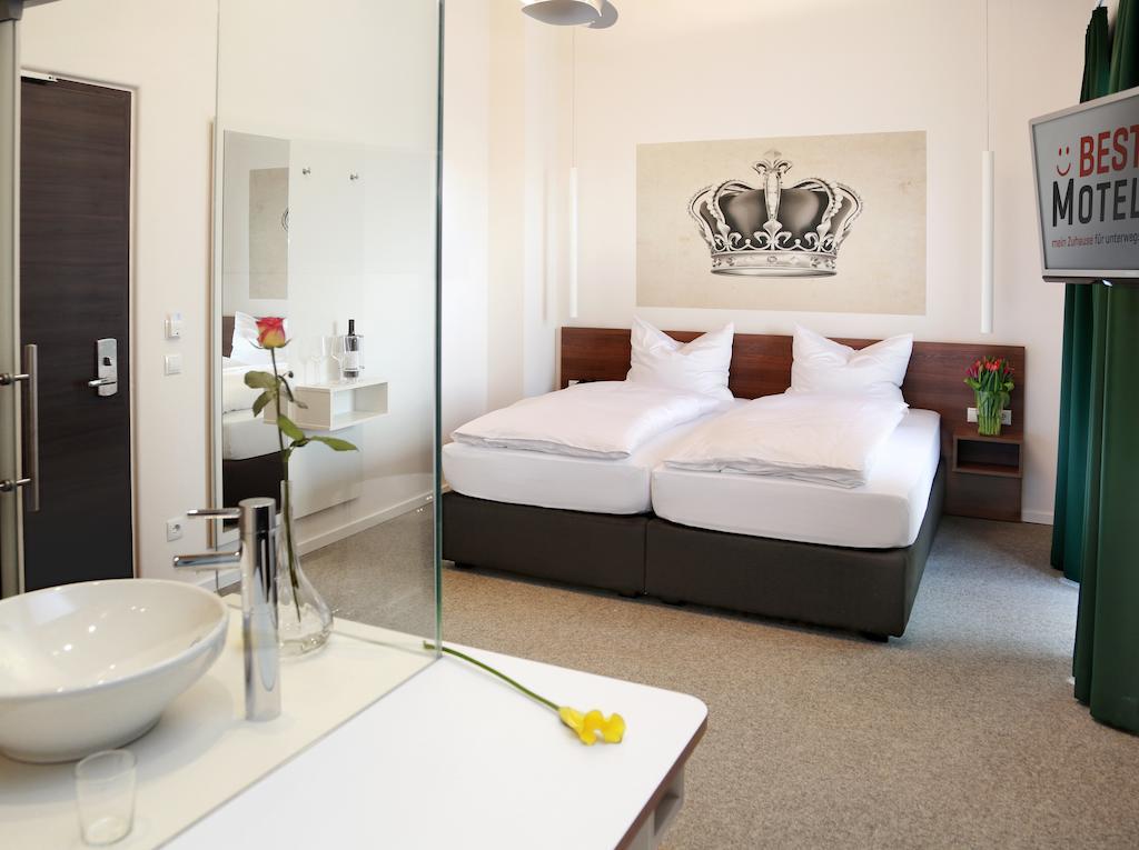 Best Motel Vilsbiburg Pokoj fotografie